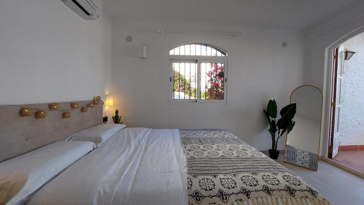 New Boho Home With Balcony, Private Garden And Communal Pool Nerja Bagian luar foto